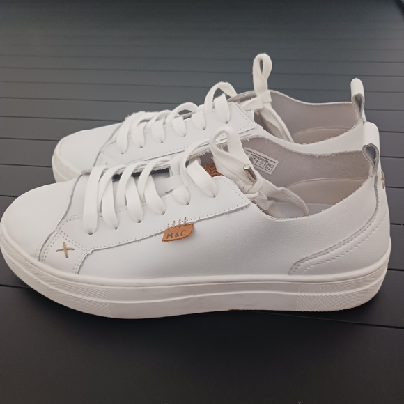 Musse & Cloud Leather Sneaker - Picture 1 of 7